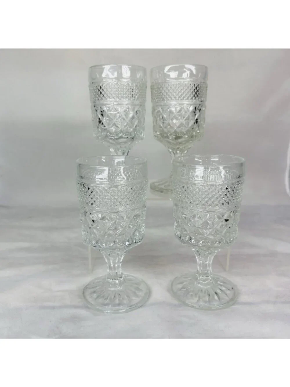 Anchor Hocking WEXFORD Clear Criss-Cross Design Claret Wine 6oz Glasses Set of 4